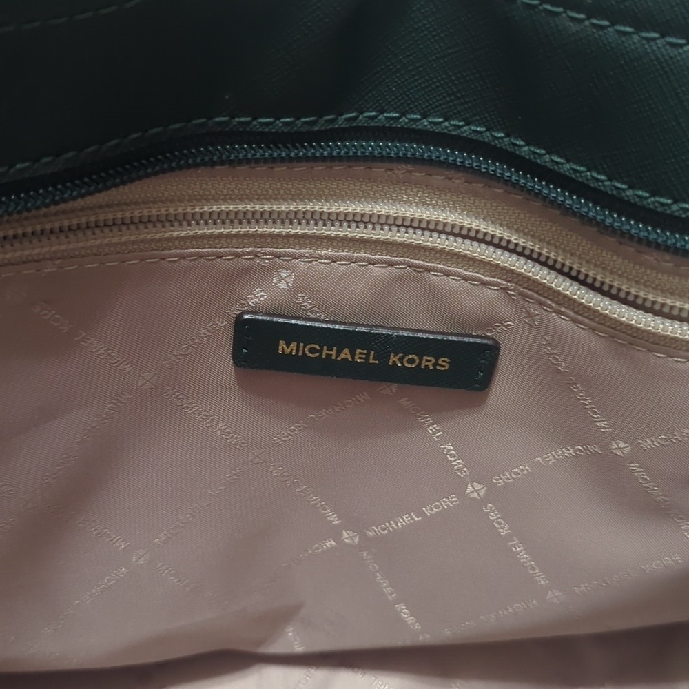 Michael Kors Women's Jet Set Large Signature Logo Shoulder Bag, Color Moss - Picture 13 of 16